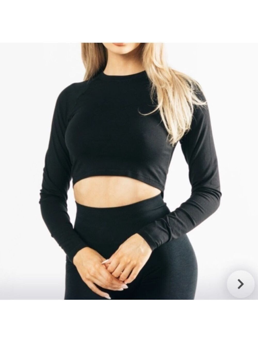 Alphalete Premium Long Sleeve Crop Top